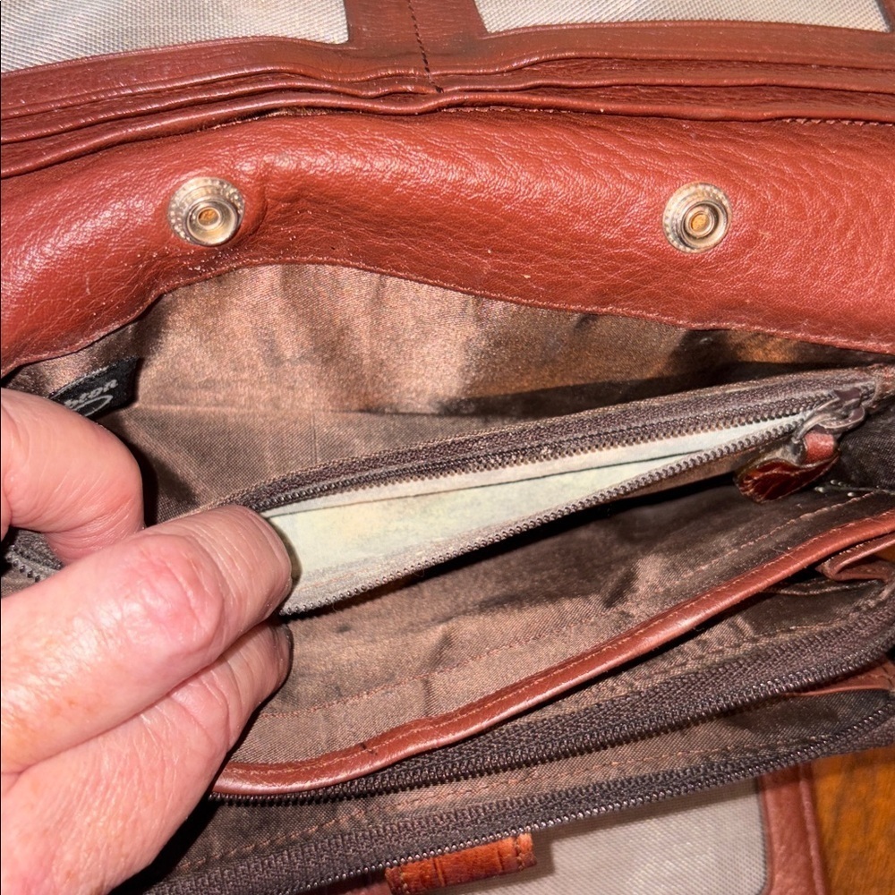 Brighton Vintage wallet on strap Crossbody bag leather brown Croc tooled GUC - Picture 14 of 17